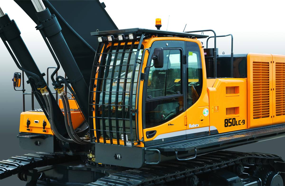 Экскаватор гусеничный Hyundai R850LC-9