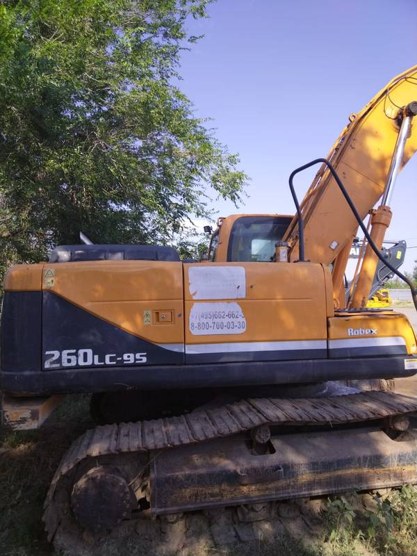 Экскаватор Hyundai R260LC-9S