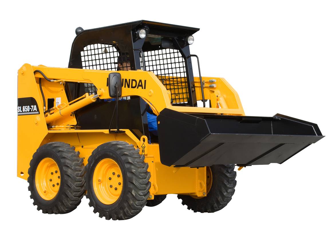 Погрузчик с бортовым поворотом Hyundai HSL650-7A