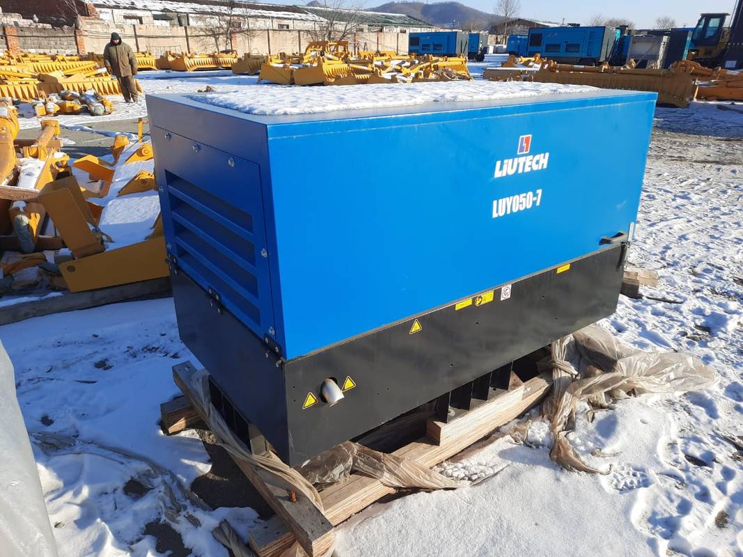 Компрессор LIUTECH LUY050-7-AC