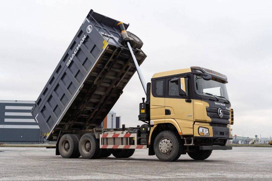 Самосвал дорожный Shacman SX32586T384C X3000