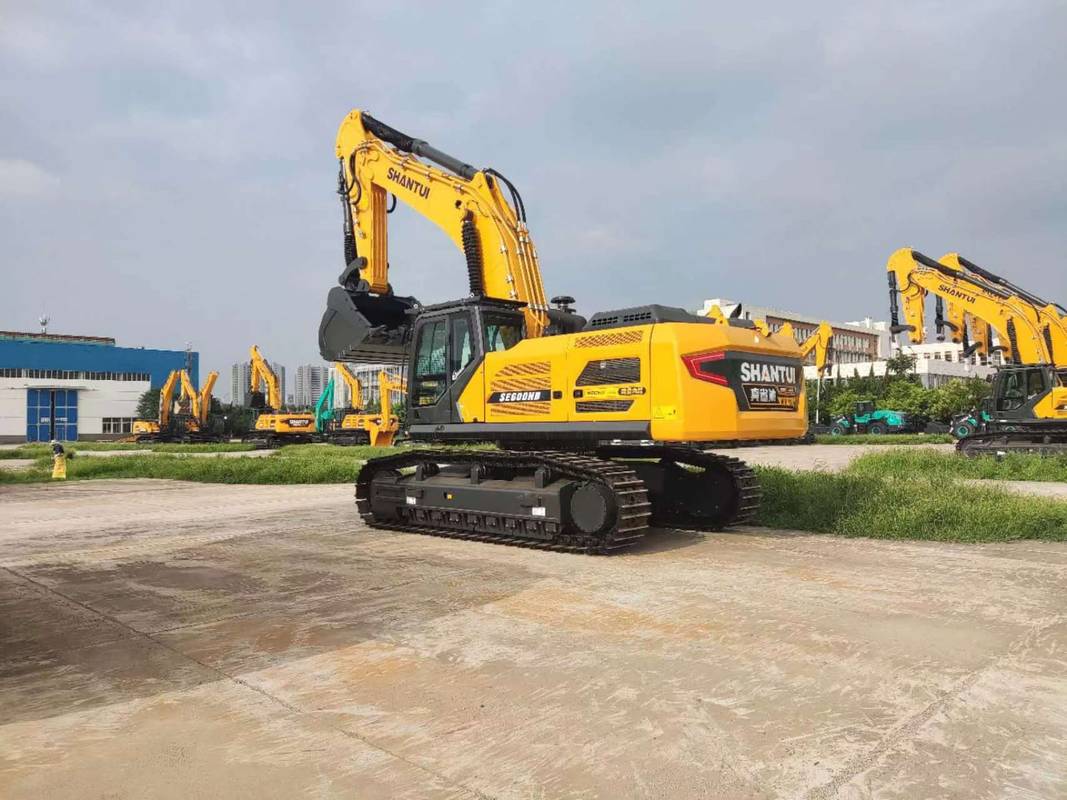 Экскаватор SHANTUI SE600HB