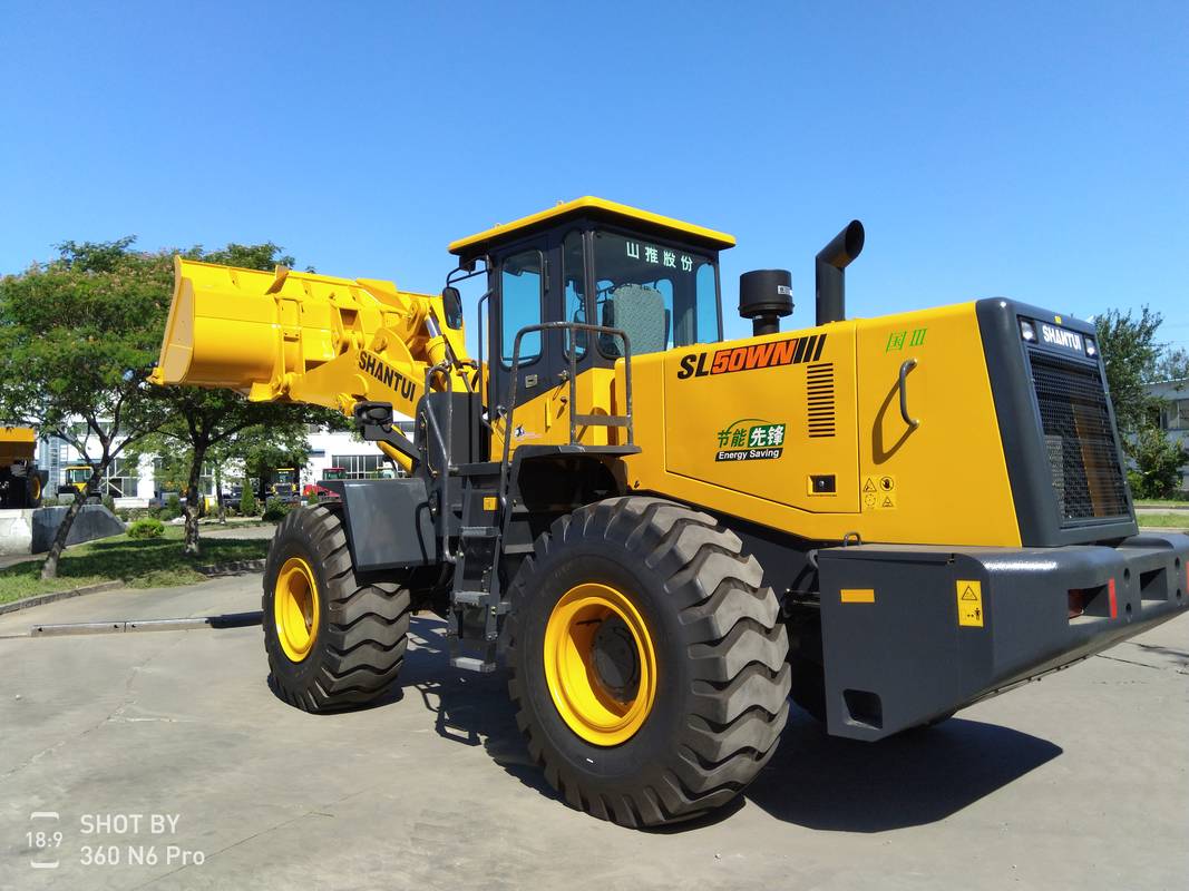 Фронтальный погрузчик Shantui SL50WN