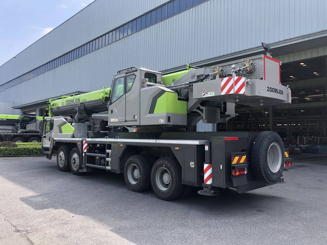 Автокран шоссейный Zoomlion ZTC600V