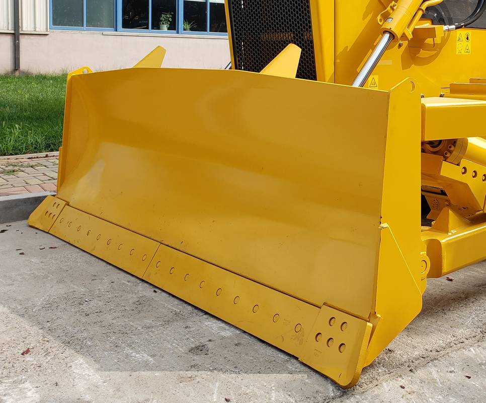 Бульдозер SHANTUI SD16