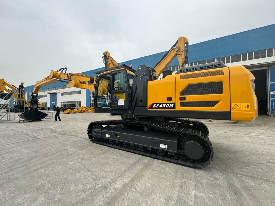 Гусеничный перегружатель Shantui SE450M