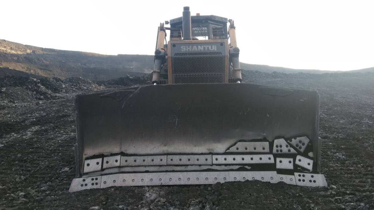Бульдозер Shantui SD32