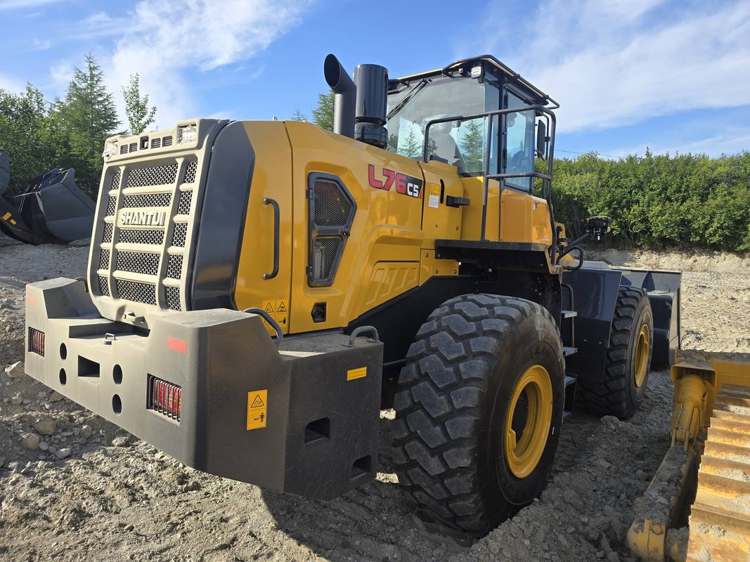 Фронтальный погрузчик Shantui L76-С5(1)-2WHS