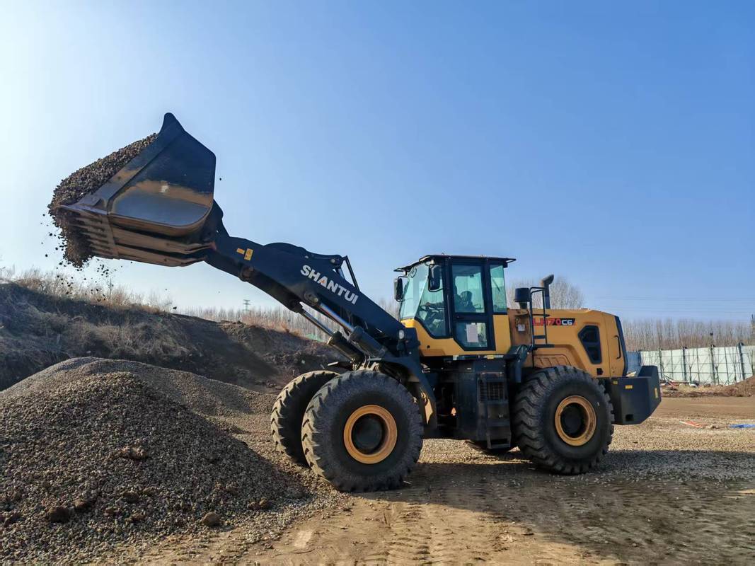 Фронтальный погрузчик Shantui L68K-B5