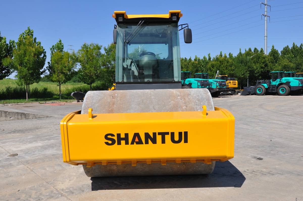 Каток Shantui SR14-B6