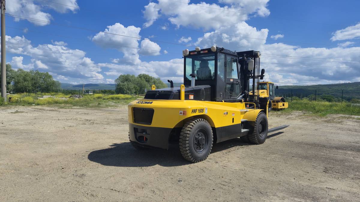 Вилочный погрузчик Socma HNF160S