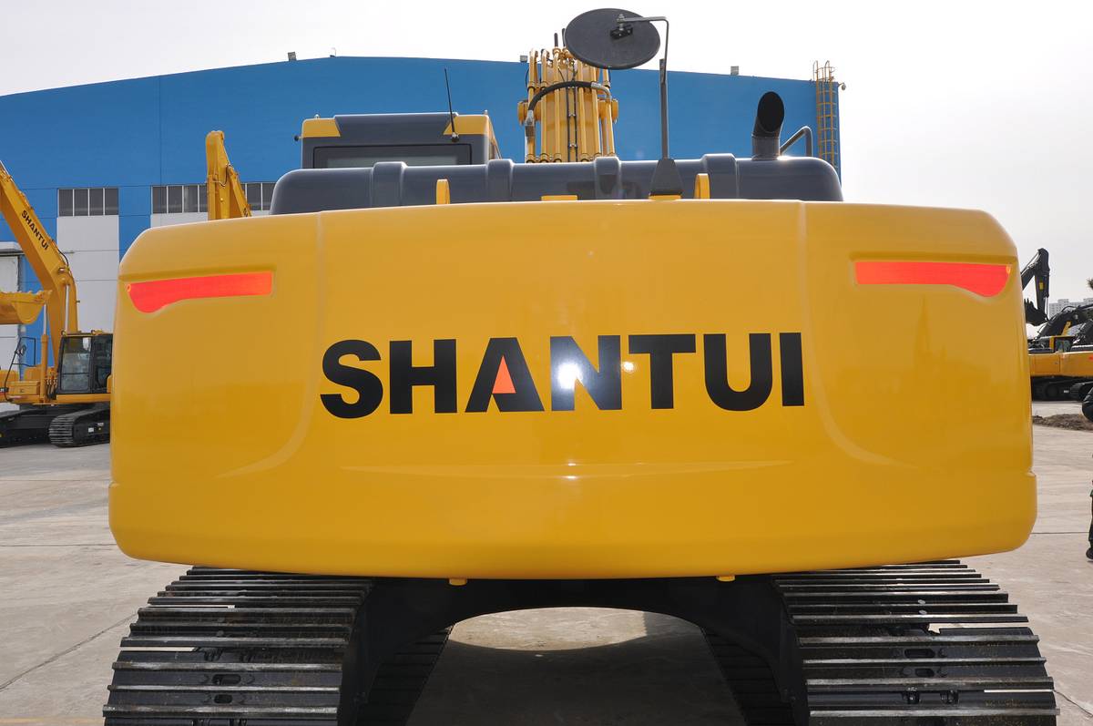 Экскаватор SHANTUI SE220LC(105HP)