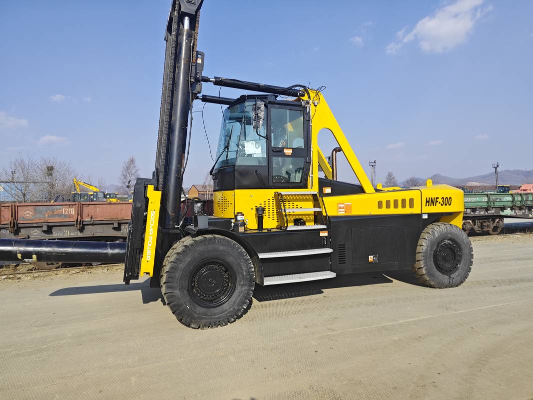 Вилочный погрузчик Socma HNF300